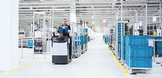 RFID & BARCODE back-of-hand scanners for warehouse logistics